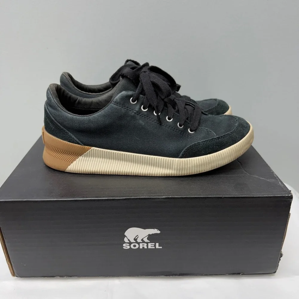 Sorel Out N About Plus Womens‎ 8 Low Waterproof Sneakers Black Suede Canvas